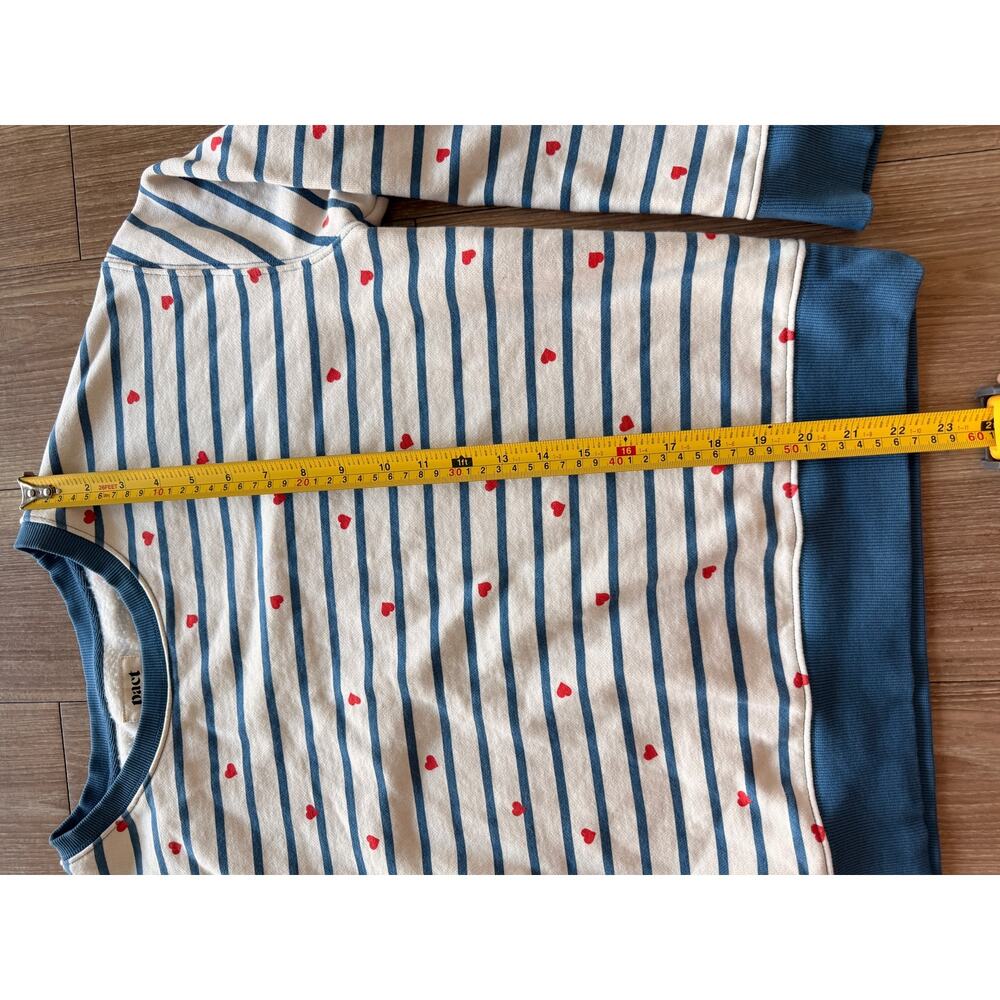 Pact Size M 100% Organic Cotton Striped Heart Sweatshirt Crewneck Pullover - Picture 2 of 14